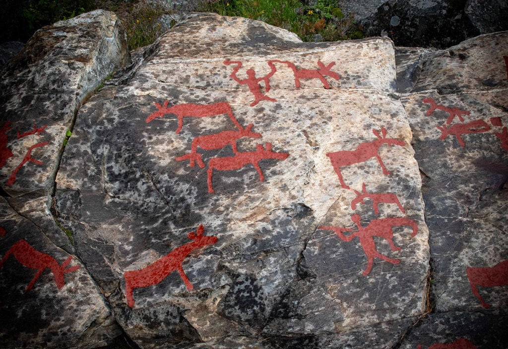 Hällristningarna vid Nämforsen